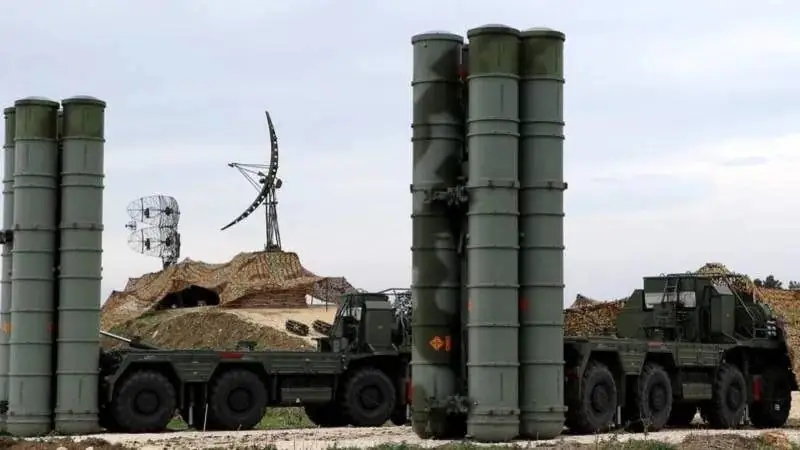 Турция пытается получить согласие России на передачу С-400 третьей стране