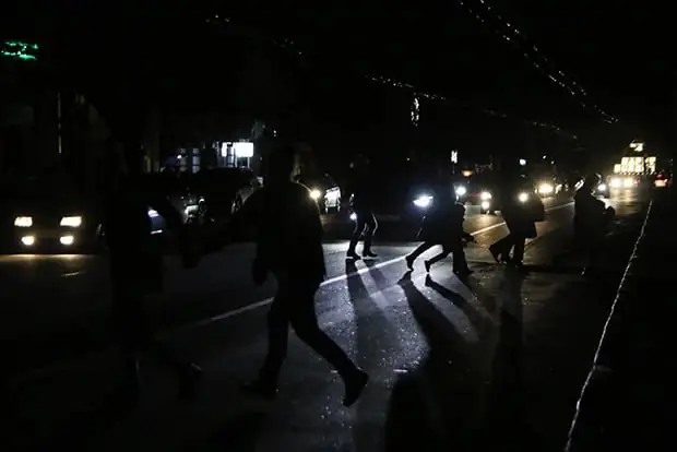 В Крыму произошел полный блэкаут: электричество отключили во всех районах